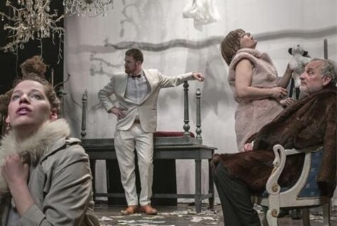 Jak těžké je uzavřít minulost aneb...